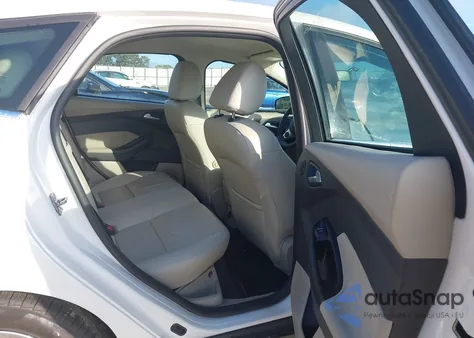 2014 Ford Focus Bev from USA, damaged, VIN 1FADP3R40EL341415